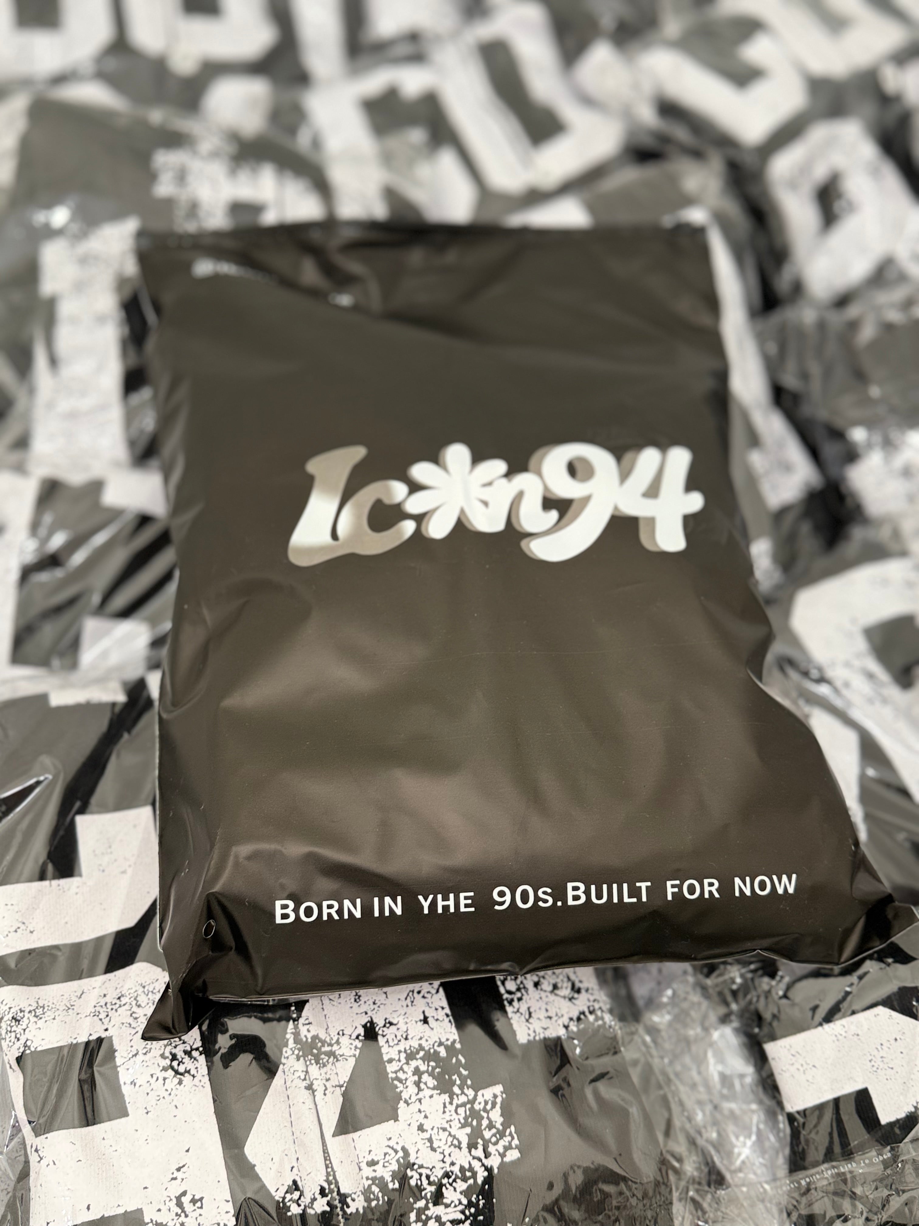 Icon94 Patch Hoodie (Black)